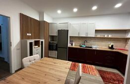 Apartament de 2 camere, 60 mp, 2 bai, zona Ultracentral