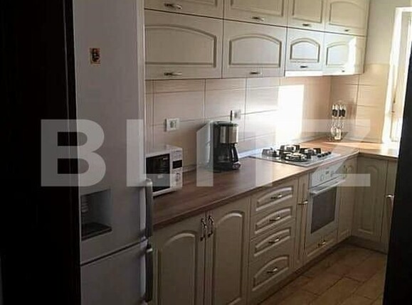 Apartament de vânzare 3 camere Rogerius - 159926AV | BLITZ Oradea | Poza4