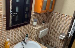 Anunț Vânzare Apartament 3 Camere Decomandat - Zona Rogerius etaj 2