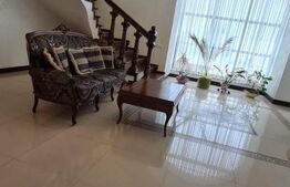 Casă de lux de vânzare -312 mp utili, 3 nivele, intimitate și liniște garantate!