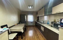 Apartament 4 camere, decomandat, zona Rogerius - etaj Intermediar