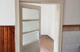 Casa de 2 camere curte proprie zona Gutenberg