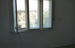 Casa de 2 camere curte proprie zona Gutenberg