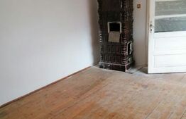 Casa de 2 camere curte proprie zona Gutenberg