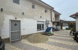 Casa tip duplex cu doua unitati locative si terasa acoperita 