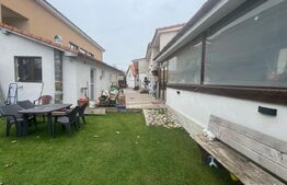 Casa tip duplex cu doua unitati locative si terasa acoperita 