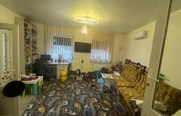 Casa tip duplex cu doua unitati locative si terasa acoperita 