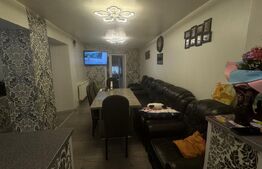 Casa tip duplex cu doua unitati locative si terasa acoperita 