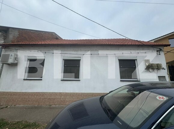 Casa de vânzare 8 camere Central - 161825CV | BLITZ Oradea | Poza1