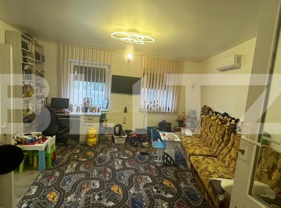 Casa de vânzare 8 camere Central - 161825CV | BLITZ Oradea | Poza22