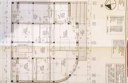 Casa cu 6 camere, 294 mp, zona-Nufarul