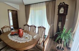 Casa superba in Tinca, 225 mp, 20 ari luciu de apa, teren fotbal, spatii verzi