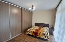 Casa superba in Tinca, 225 mp, 20 ari luciu de apa, teren fotbal, spatii verzi