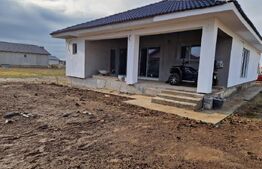 Casă nouă de vânzare în Santandrei – Spațiu generos