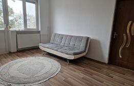 Apartament de vânzare, cu 3 camere, pe Bulevardul Dacia 