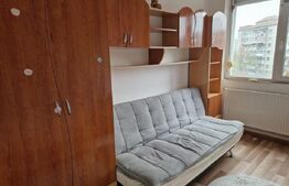 Apartament de vânzare, cu 3 camere, pe Bulevardul Dacia 