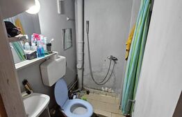 Garsoniera, 12 mp, zona Ronald Regen