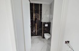 Apartament modern pe două niveluri în Sânmartin loc de parcare/gradina incluse!