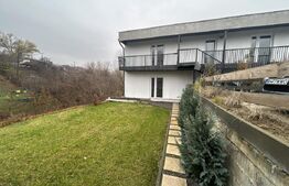 Casa de vanzare cu 7 camere, 260 mp, zona Aquapark Nymphaea