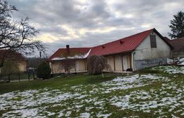 Casa de vanzare, 5 camere, 110 mp, Misca