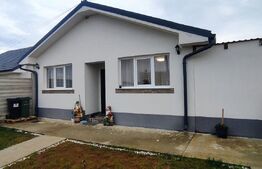 Casa moderna cu 3 camere, situata la intrare in comuna Nojorid