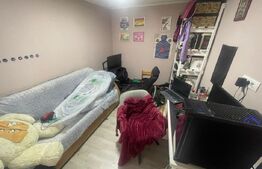 De vânzare apartament la casă, 3 camere, 56 mp utili, zona Garii