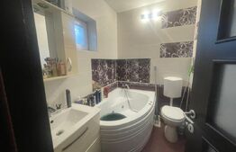 De vânzare apartament la casă, 3 camere, 56 mp utili, zona Garii