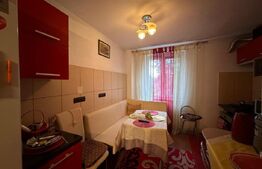 Apartament cu 3 camere, 71 mp, zona Splaiul Crisanei