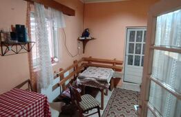 Casa de vanzare, 3 camere, 100 mp si teren 3000 mp, zona Cetariu