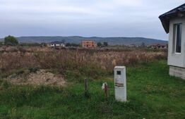 Teren intravilan cu dublu front stradal in Osorhei