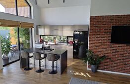 Casa de vanzare, zona Era Park,Panouri fotovoltaice