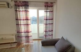 Apartament de vanzare, cu 3 camere, 55 mp, zona Nufărul