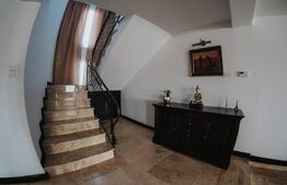 Vila exclusivistă de vânzare, 6 camere, 450 mp, zona Nufarul