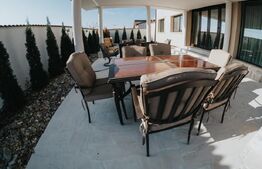 Vila exclusivistă de vânzare, 6 camere, 450 mp, zona Nufarul