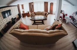 Vila exclusivistă de vânzare, 6 camere, 450 mp, zona Nufarul