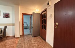 Apartament de vanzare, cu 3 camere, 68 mp, zona Decebal