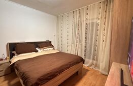 Apartament de vanzare, cu 3 camere, 68 mp, zona Decebal