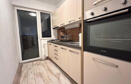 Apartament de inchiriat, cu 3 camere, zona Nufarul