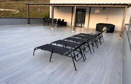 Casa de vanzare, cu 4 camere, 267 mp, zona Hanul Pescarilor