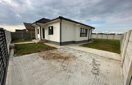 Casa noua la cheie in Santandrei cu toate utilitatile inclusiv garduri