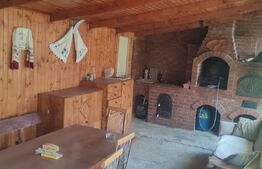 Casa de vanzare, cu 6 camere, 220 mp + 130 demisol, in Oradea