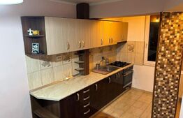 Apartament de vanzare, 3 camere, 54 mp, zona Nufărul