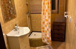 Apartament de vanzare, 3 camere, 54 mp, zona Nufărul