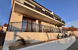 Apartament la casă cu 3 camere, Spitalul Judetean, centrala proprie gaz 