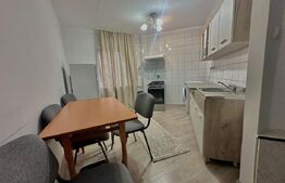 Apartament cu 2 camere, 54 mp, decomandat, zona Decebal