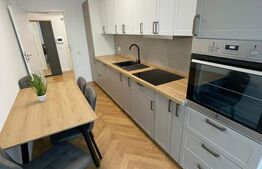 Apartament de vanzare, decomandat, cu 2 camere, 51,8 mp, zona-Prima Urbană 