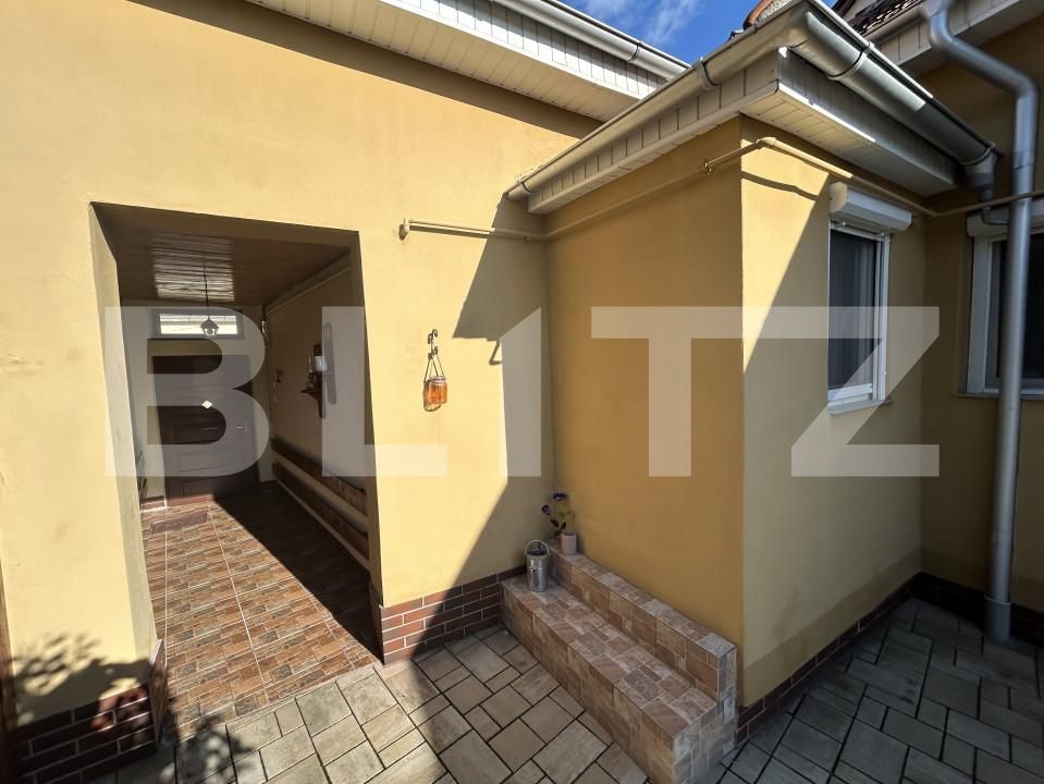 Casa de vânzare 3 camere Central - 165079CV | BLITZ Oradea | Poza3