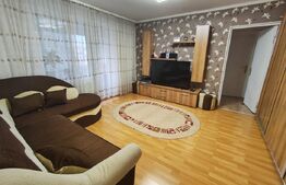Apartament decomandat cu 4 camere, 80 mp, zona Nufarul