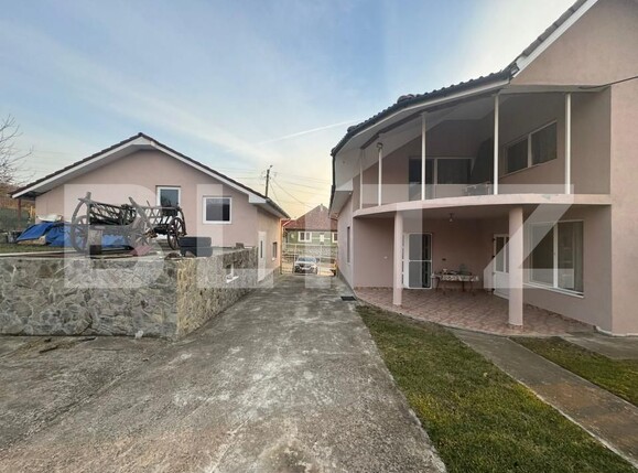 Casa de vânzare 11 camere Nord-Vest - 165411CV | BLITZ Oradea | Poza1