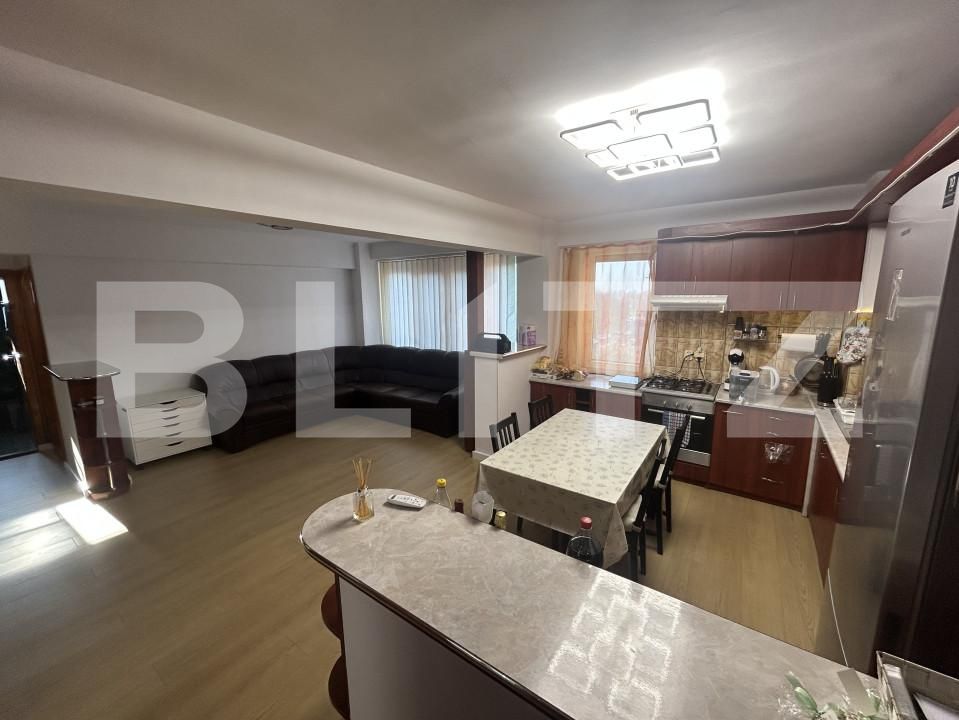 Apartament de vânzare 4 camere Rogerius - 165564AV | BLITZ Oradea | Poza2